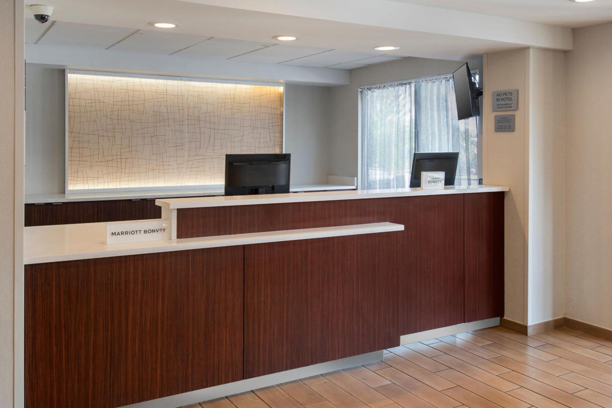 Fairfield By Marriott Rochester Henrietta/University Area Екстериор снимка
